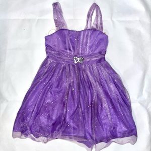 Light purple sparkles Amy’s closet big girls size 8